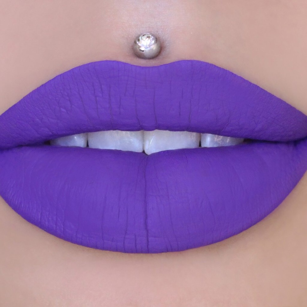 Jeffree Star Velour Liquid Lipstick - I’m Royalty